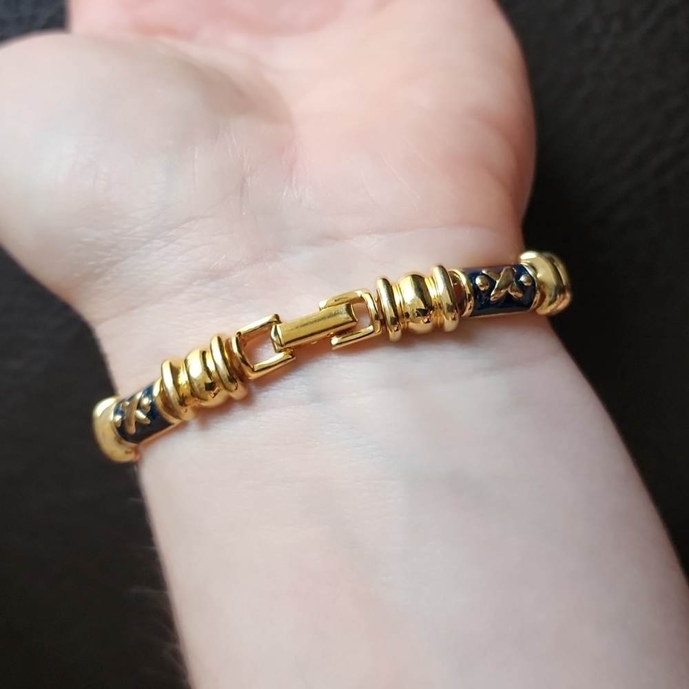 Joan Rivers bracelet - Picture 9 of 9